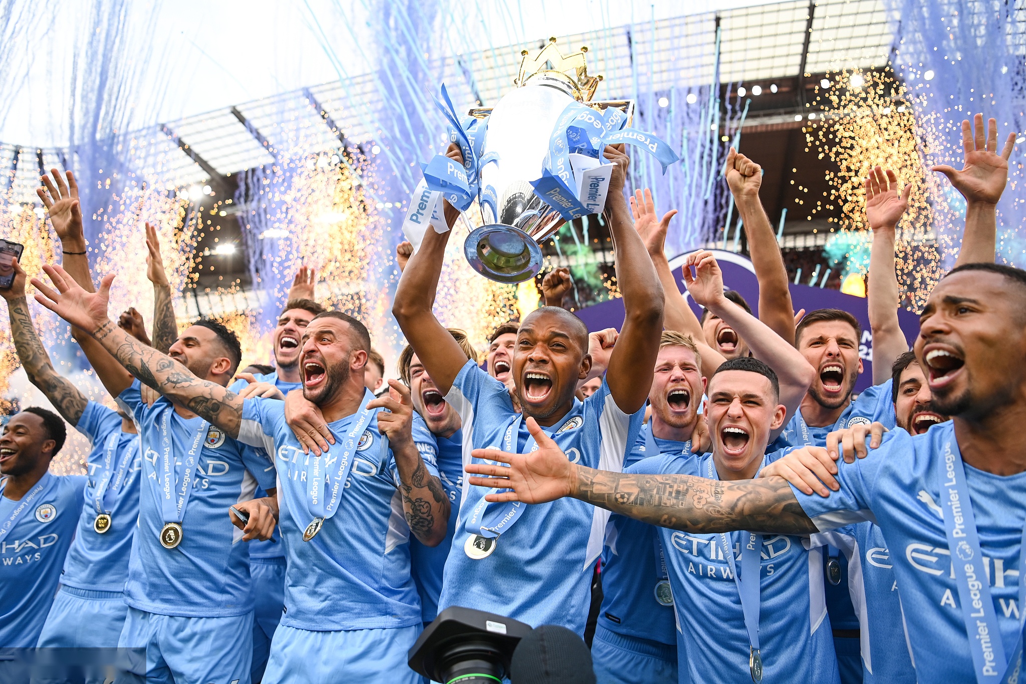 并代表中国 并代表中国